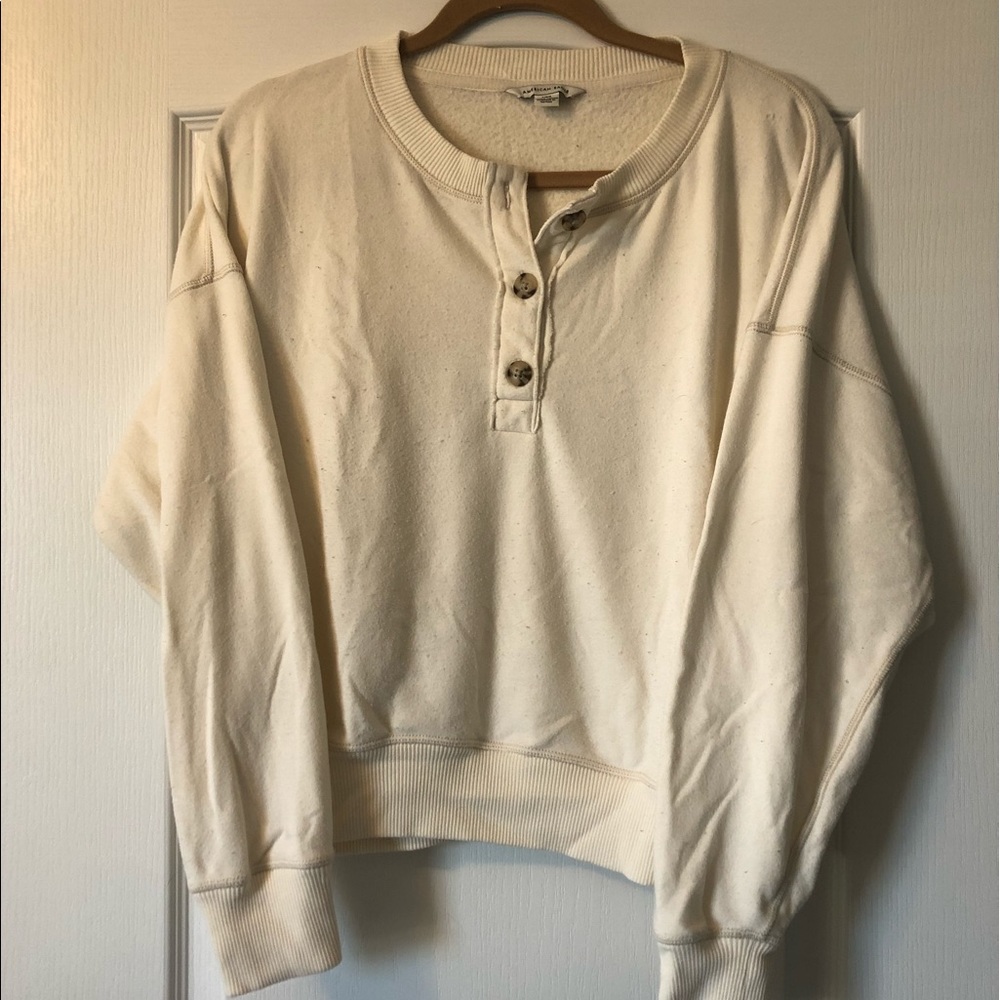 American Eagle Sweater